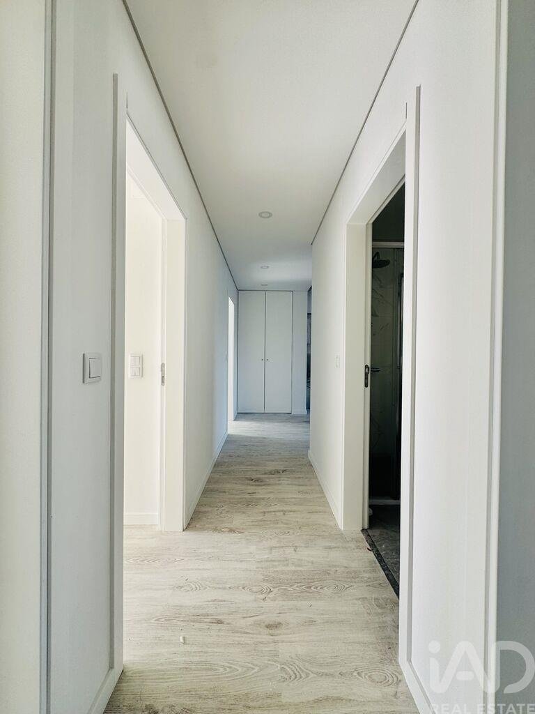 Apartment in Seixal, Arrentela e Aldeia de Paio Pires, Setubal, Portugal 3 - 18197907