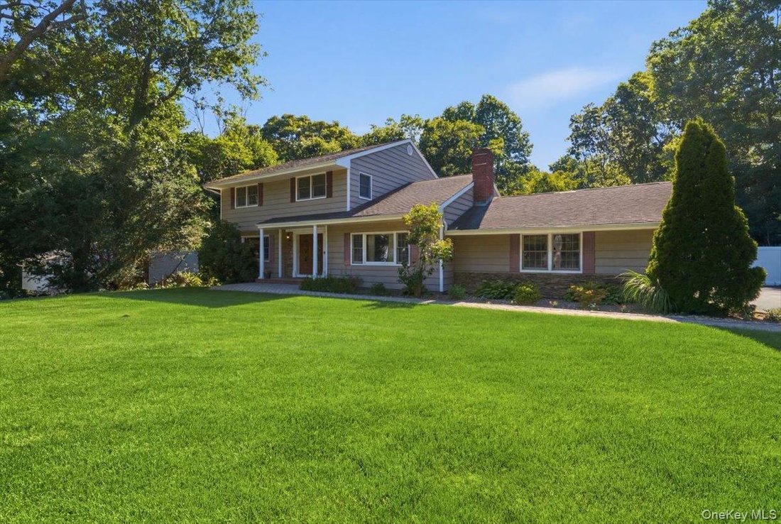 House in Huntington Station, New York, United States 3 - 18196642
