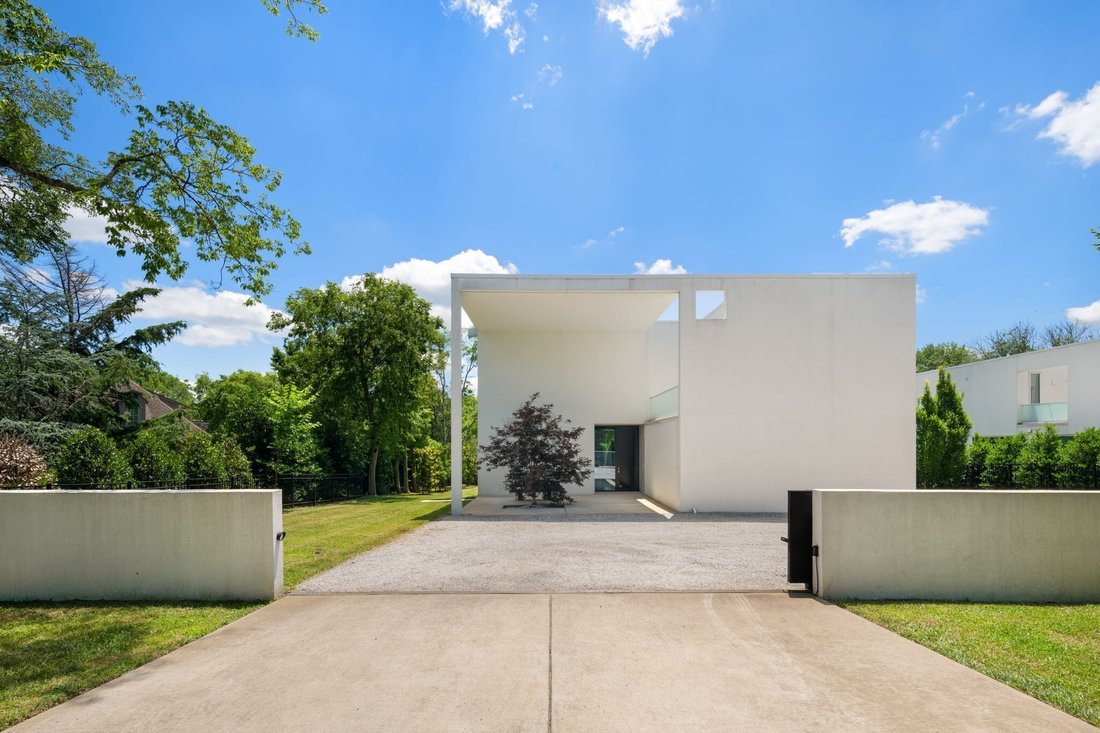 Co Op in Nashville, Tennessee, United States 3 - 18196556