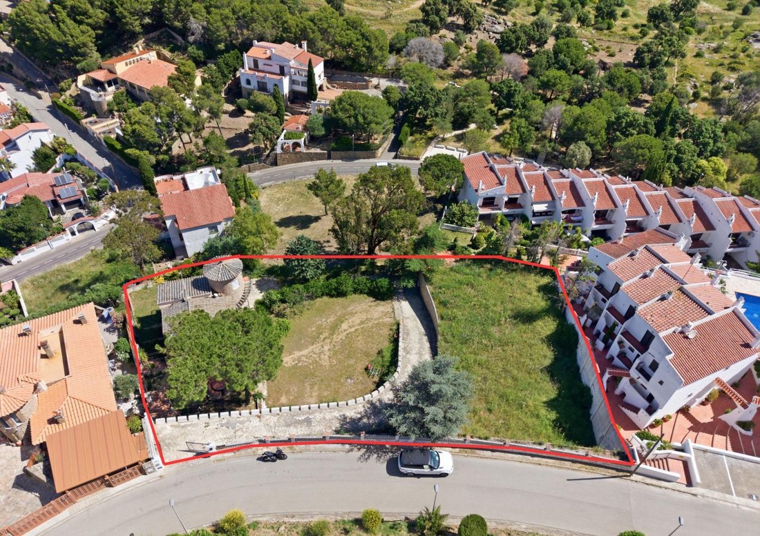 Villa in Roses, Catalonia, Spain 3 - 18196934