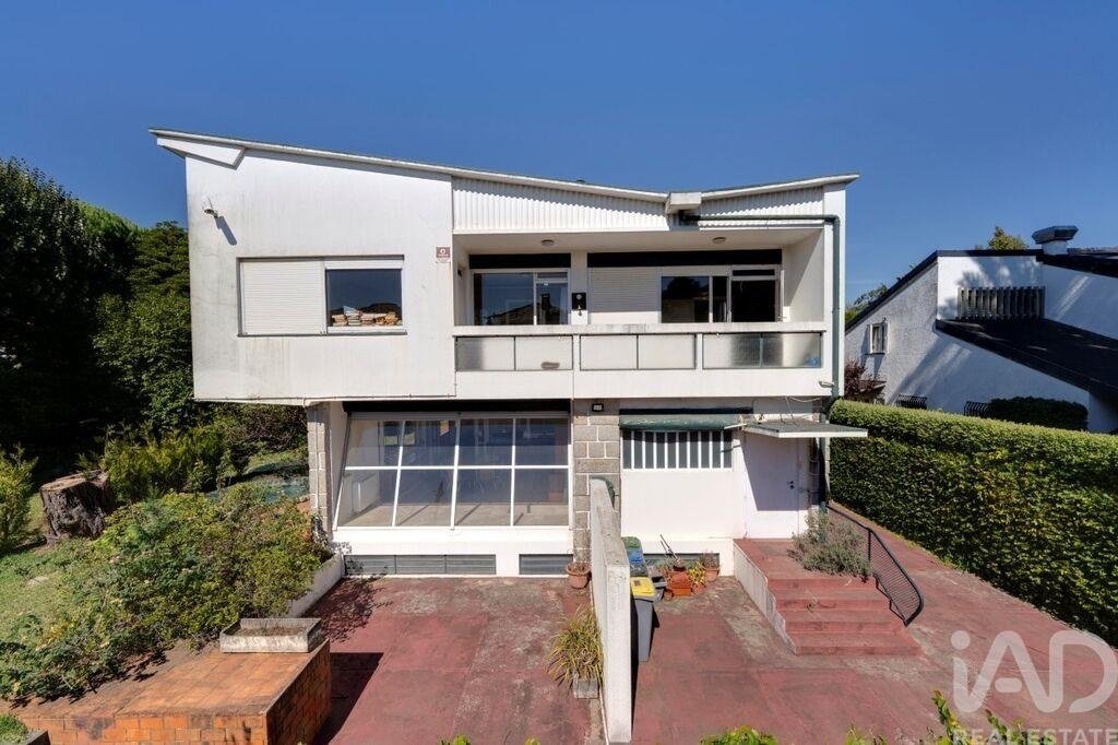 Townhouse in Lordelo do Ouro e Massarelos, Porto District, Portugal 2 - 18197685