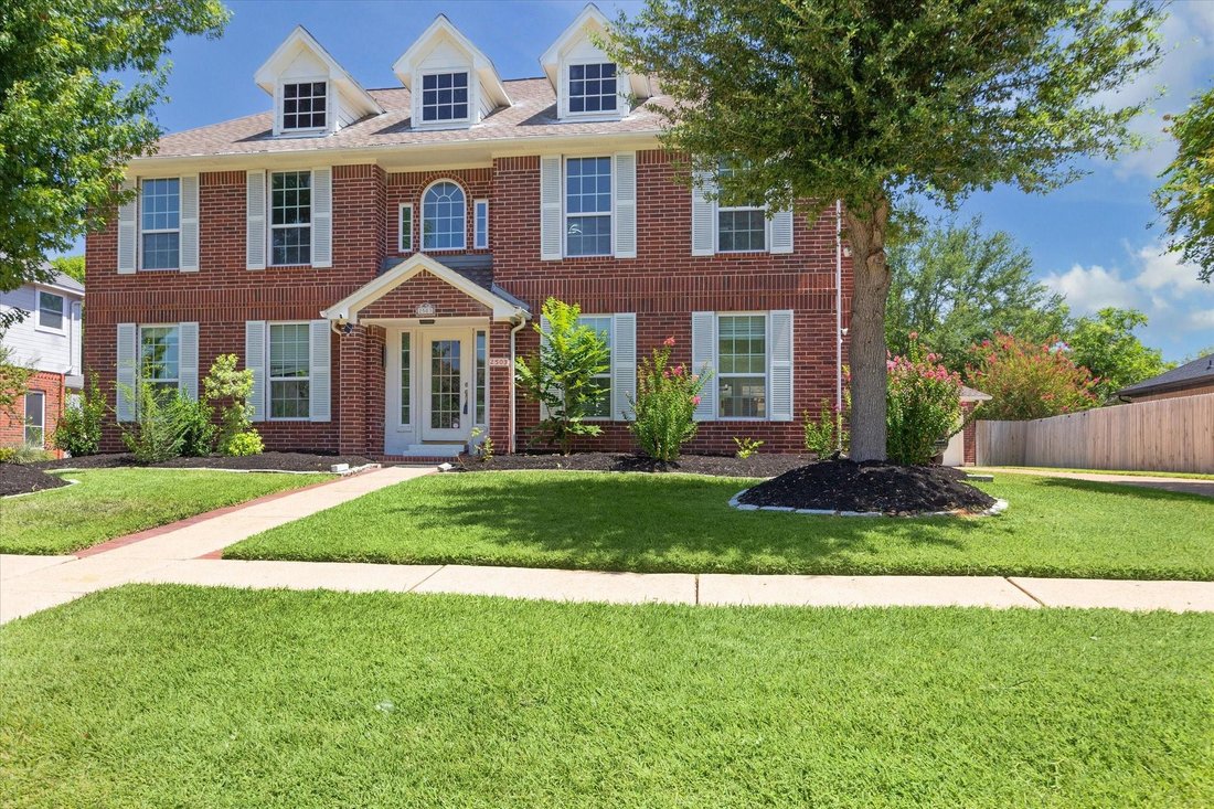 House in Sugar Land, Texas, United States 2 - 18196531