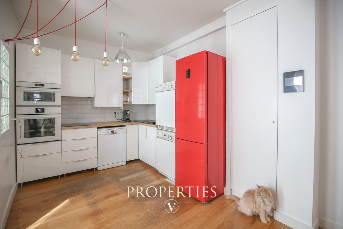 House in Vincennes, Ile-de-France, France 3 - 18196777