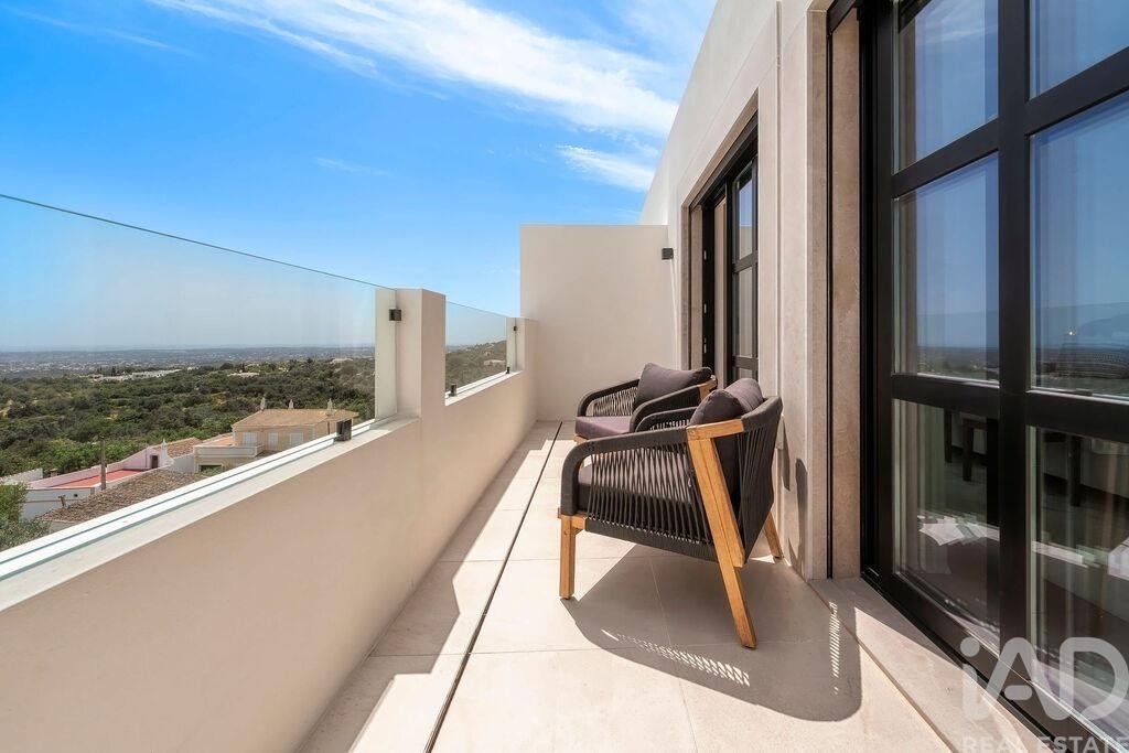 House in Santa Barbara de Nexe, Algarve, Portugal 2 - 18197213