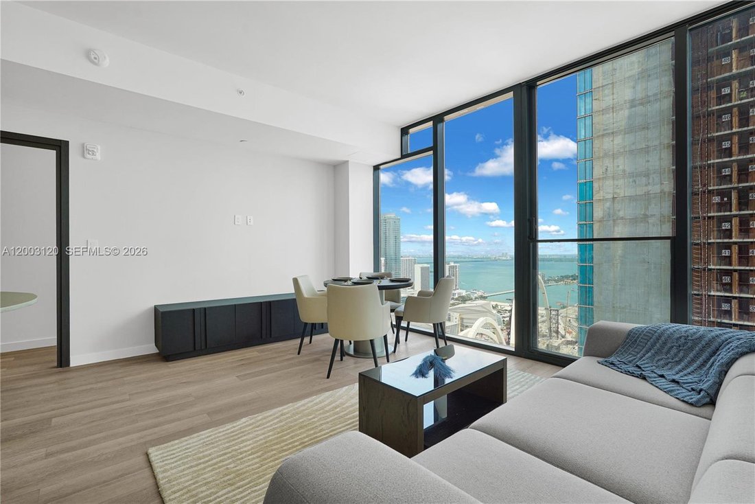Condo in Miami, Florida, United States 1 - 18198021