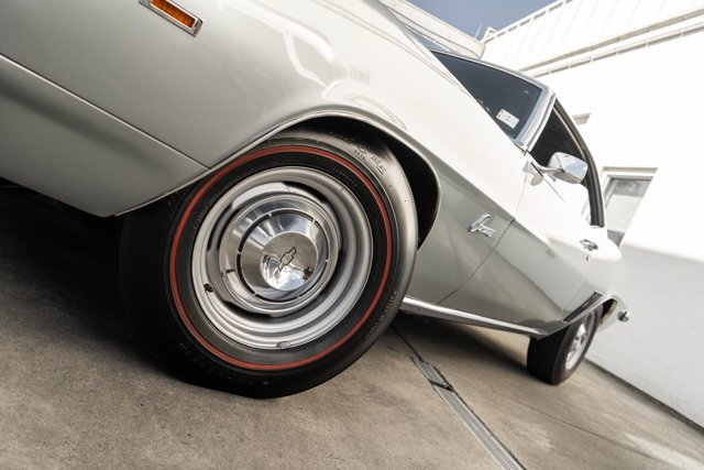 Coupe in Bellevue, WA, United States 4 - 18197917