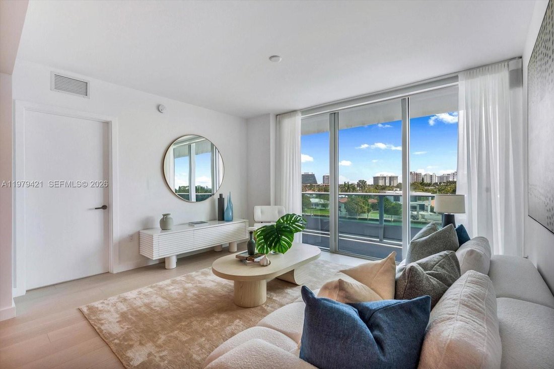 Condo in Bal Harbour, Florida, United States 3 - 18197828
