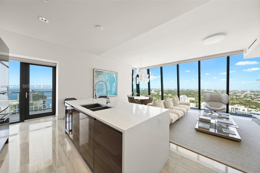 Condo in Miami, Florida, United States 2 - 18197833