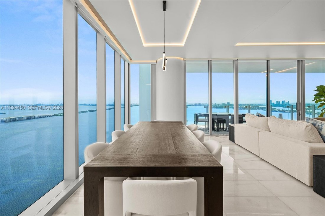Condo in Miami, Florida, United States 5 - 18197870