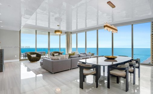 Condo in Sunny Isles Beach, Florida, United States 1