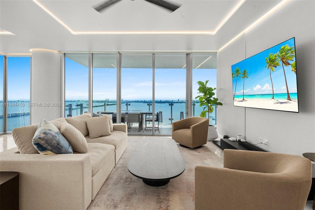 Condo in Miami, Florida, United States 4 - 18197870
