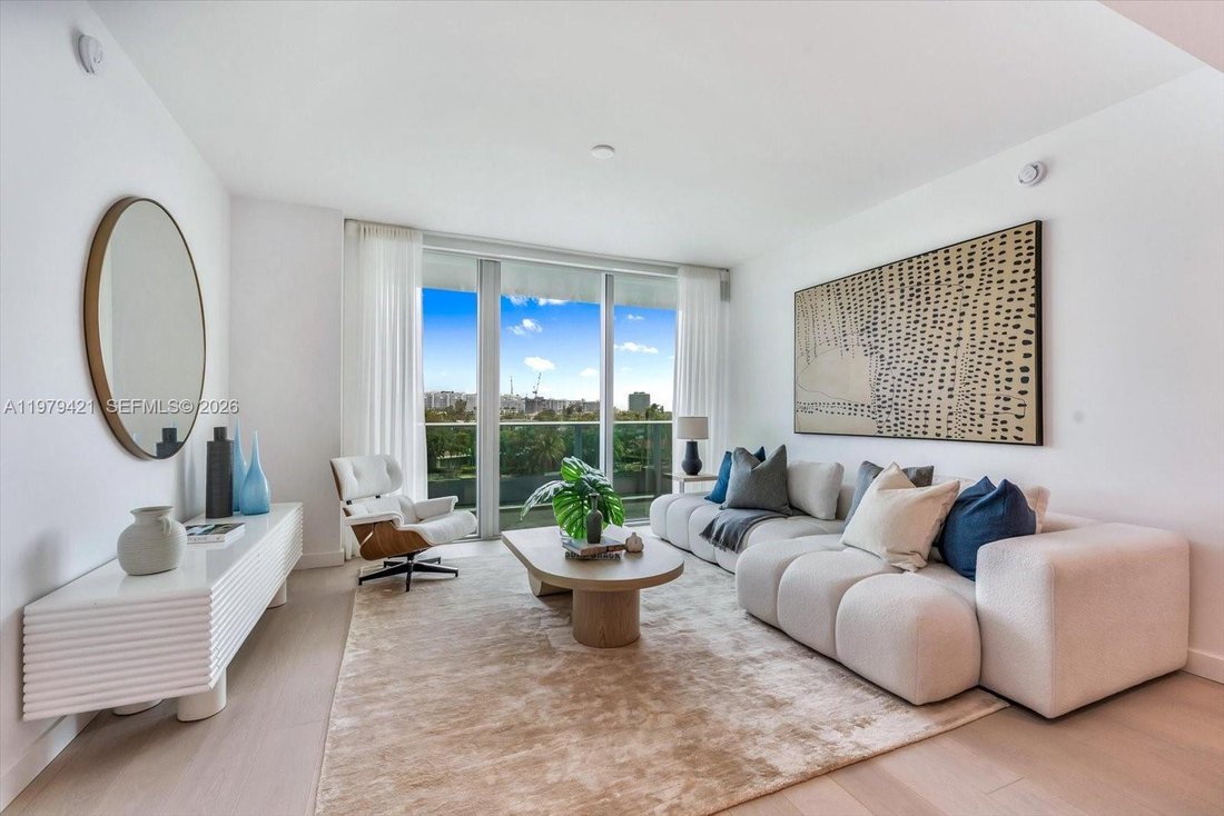 Condo in Bal Harbour, Florida, United States 2 - 18197828