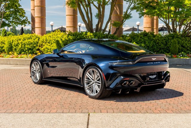 Coupe in Bellevue, WA, United States 2 - 18163876