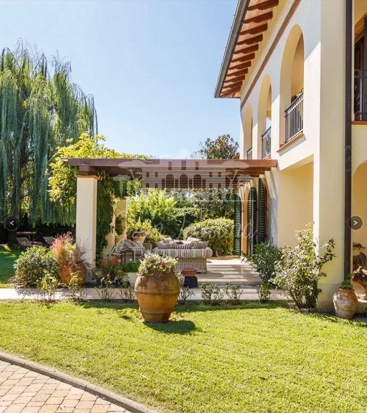 Villa in Vittoria Apuana, Forte dei Marmi, Tuscany 2 - 18197782