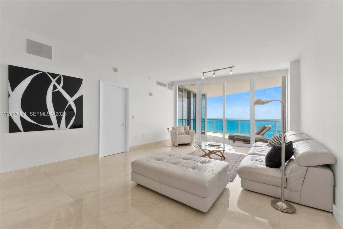 Condo in Sunny Isles Beach, Florida, United States 2 - 18198139
