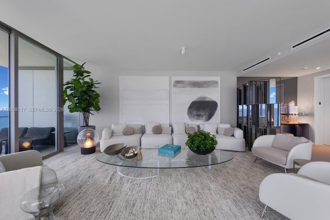 Condo in Hallandale Beach, Florida, United States 5 - 18197976