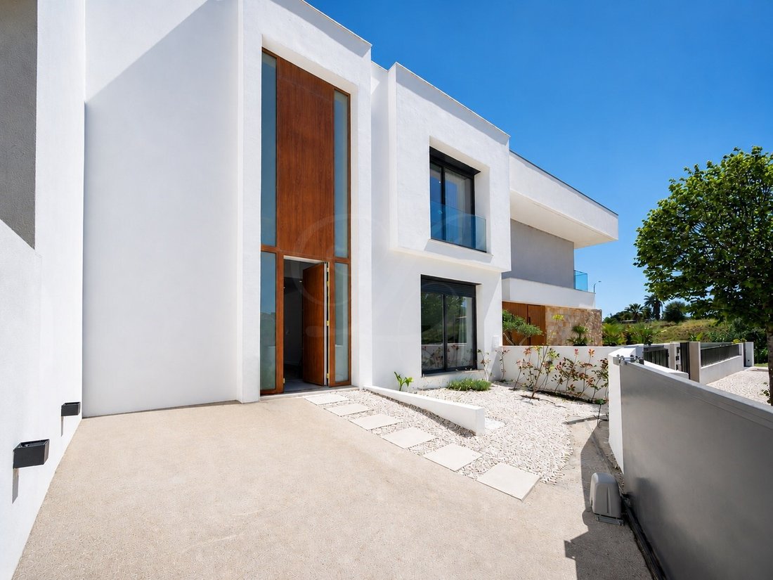House in Rio de Mouro, Lisbon, Portugal 4 - 18198196