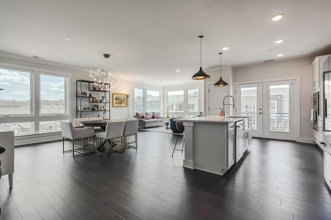 Condo in Florham Park, New Jersey, United States 1 - 18198034