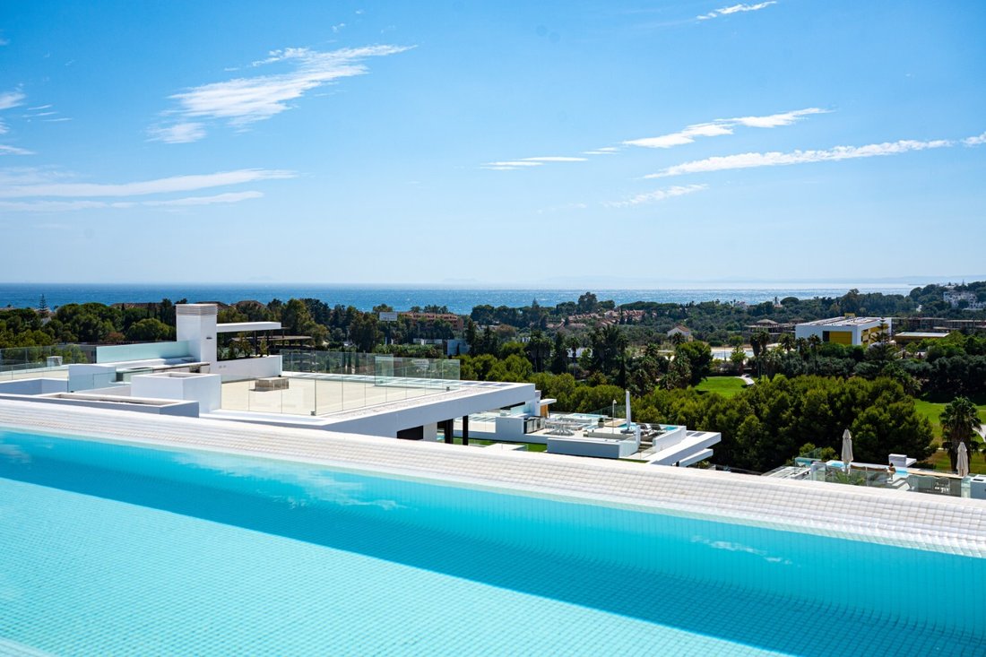 Apartment in Marbella, Andalusia, Spain 1 - 18198159