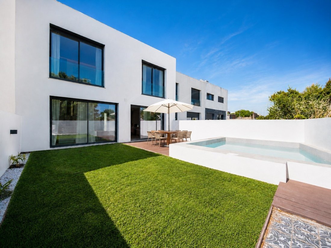 House in Rio de Mouro, Lisbon, Portugal 1 - 18198196