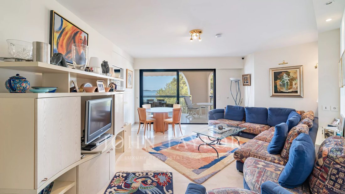 Apartment in Cannes, Provence-Alpes-Côte d'Azur, France 3 - 18198084