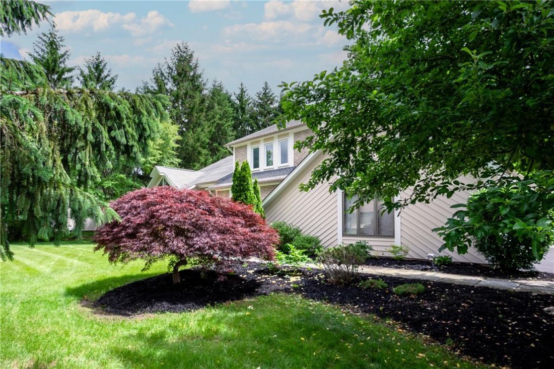 House in Pittsford, New York, United States 2 - 18197868