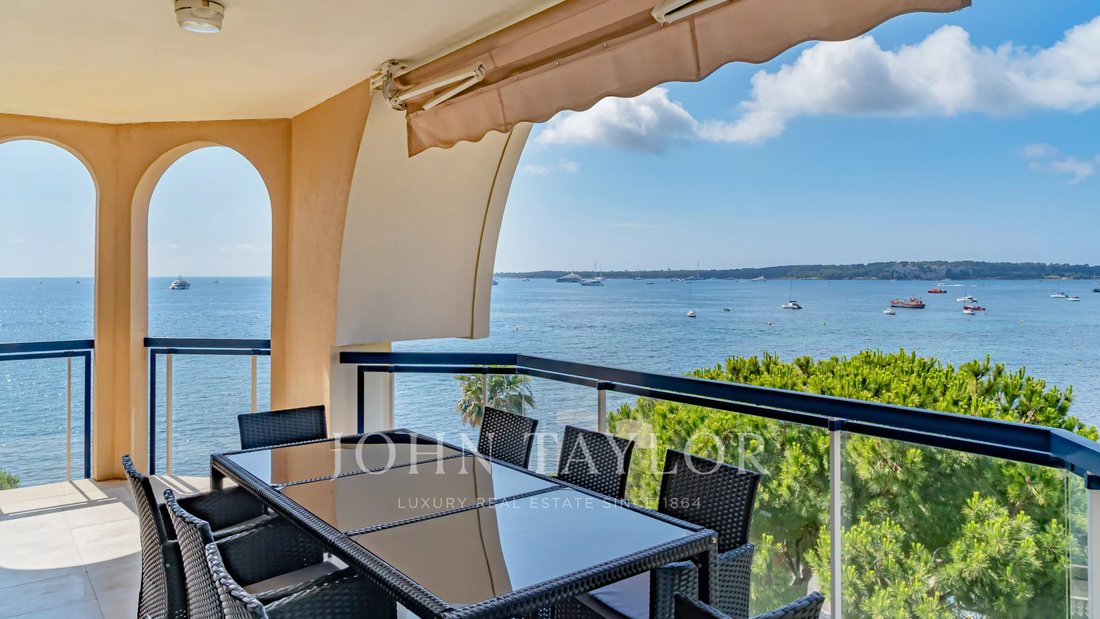 Apartment in Cannes, Provence-Alpes-Côte d'Azur, France 1 - 18198084