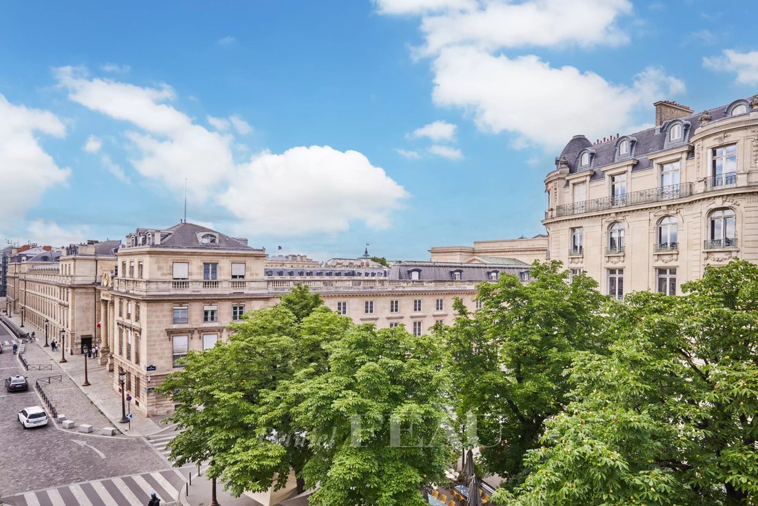 Apartment in Invalides, Paris 7e Arrondissement, Paris 2 - 18197482