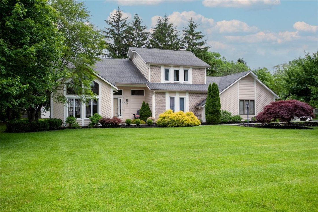 House in Pittsford, New York, United States 1 - 18197868