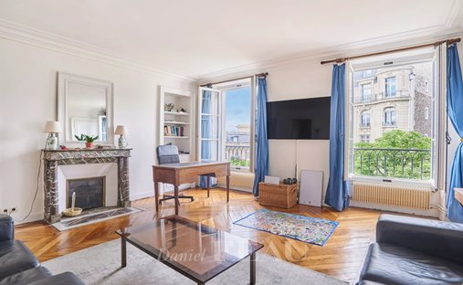 Apartment in Invalides, Paris 7e Arrondissement, Paris 1