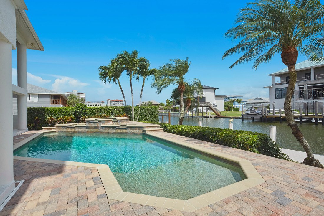 Casa en Naples, Florida, Estados Unidos 4 - 18198028