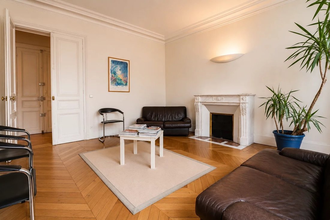 Apartment in Notre Dame, Versailles, France 2 - 17558235