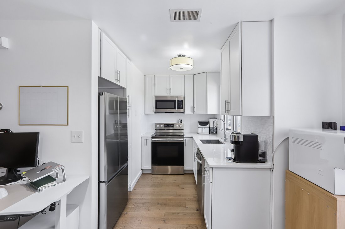 Apartment in Fort Lee, New Jersey, United States 5 - 18198042