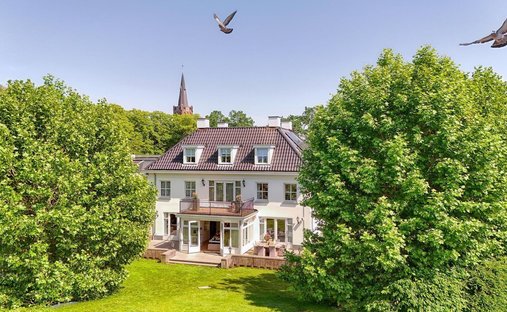 Villa in Rijsbergen, North Brabant, Netherlands 1