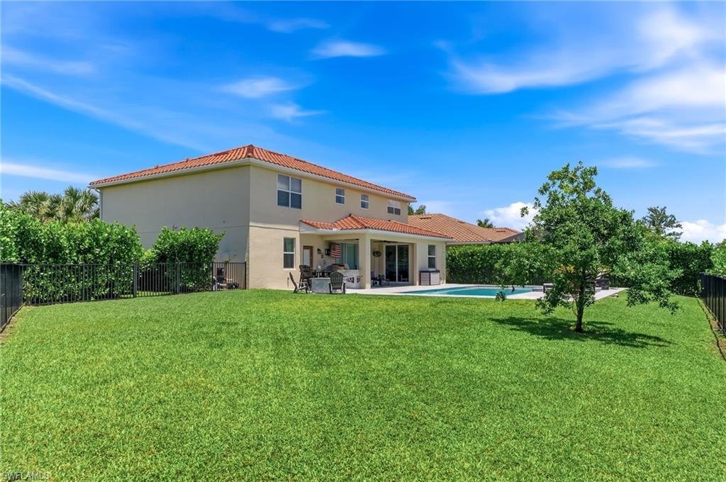 House in Naples, Florida, United States 4 - 18197702
