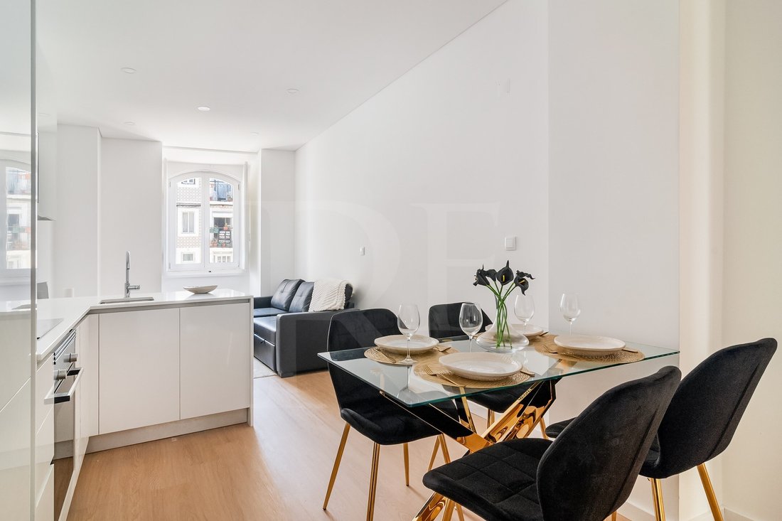 Apartment in Arroios, Lisbon, Portugal 5 - 18198155