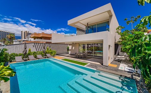 Casa in Playa de las Americas, Isole Canarie, Spagna 1