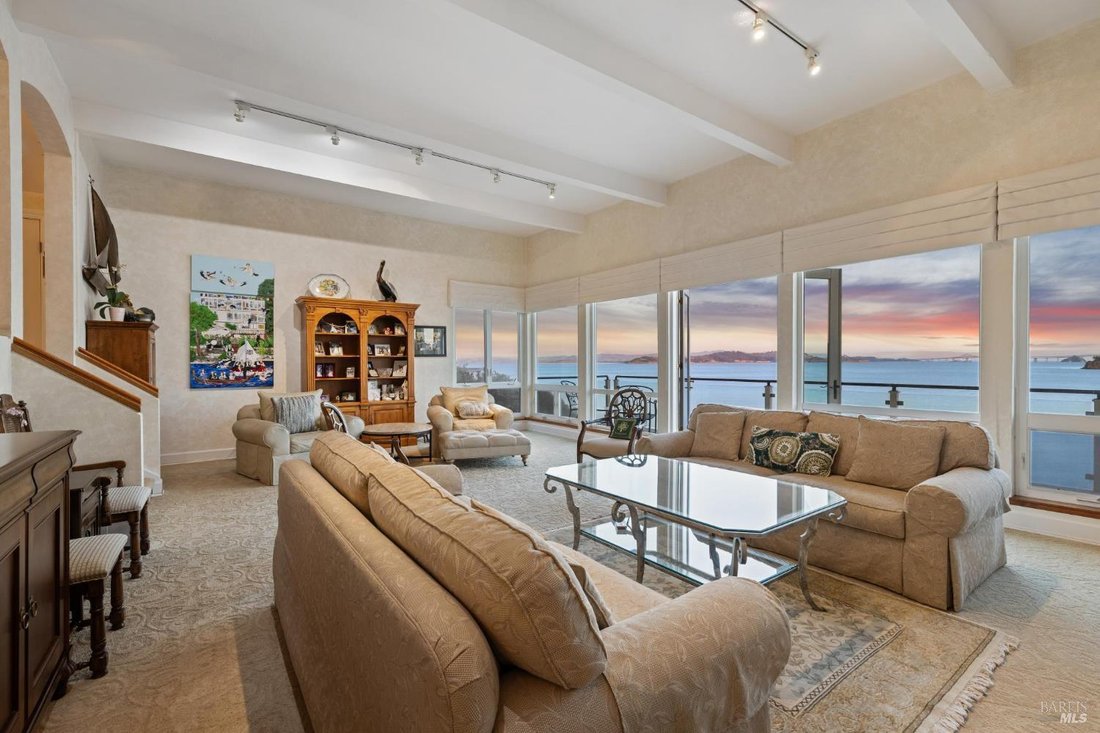 House in San Rafael, California, United States 2 - 18197722
