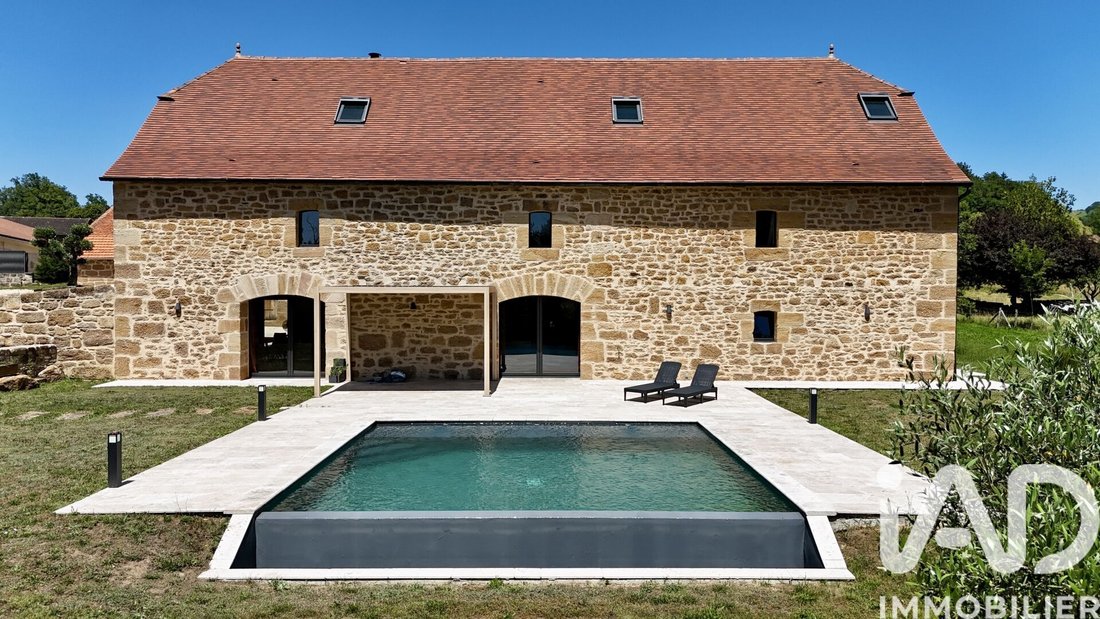 House in Lacapelle-Marival, Occitania, France 1 - 17366428