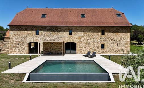 House in Lacapelle-Marival, Occitania, France 1