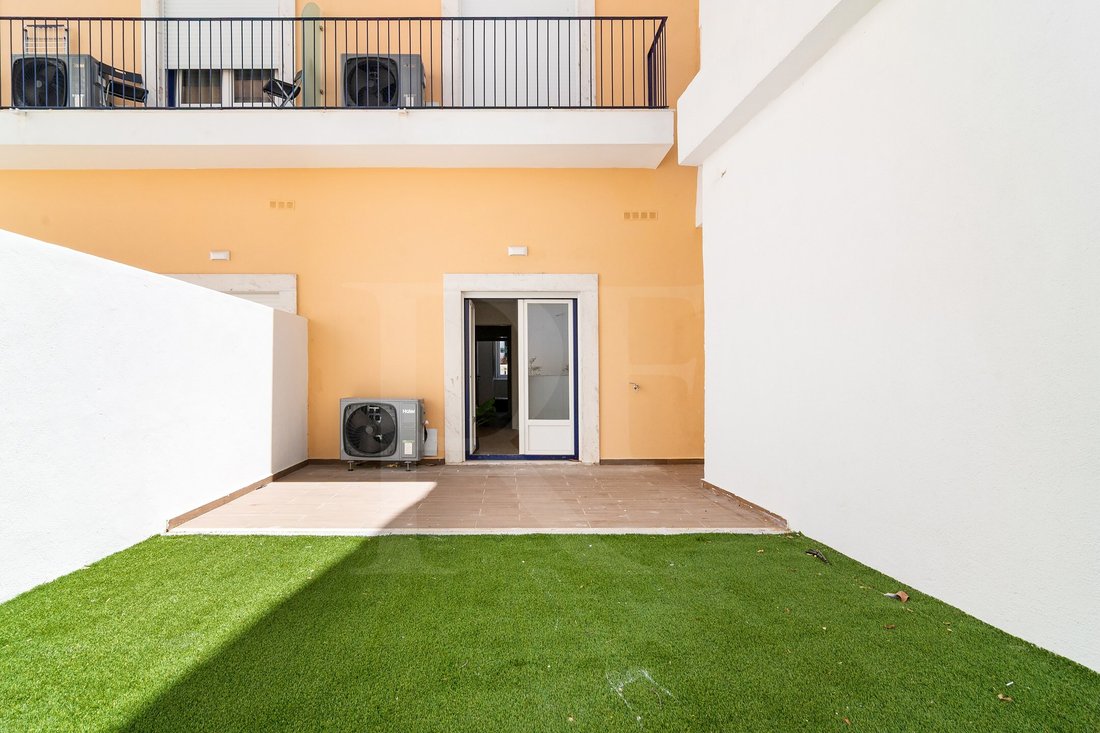 Apartment in Arroios, Lisbon, Portugal 3 - 18198155