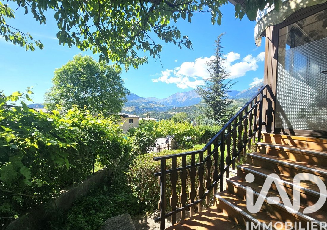 House in Savines-le-Lac, Provence-Alpes-Côte d'Azur, France 5 - 17658720