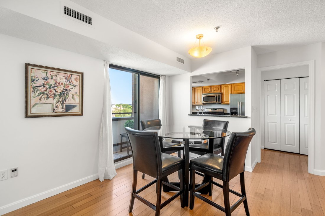 Condo in Boston, Massachusetts, United States 4 - 18197749