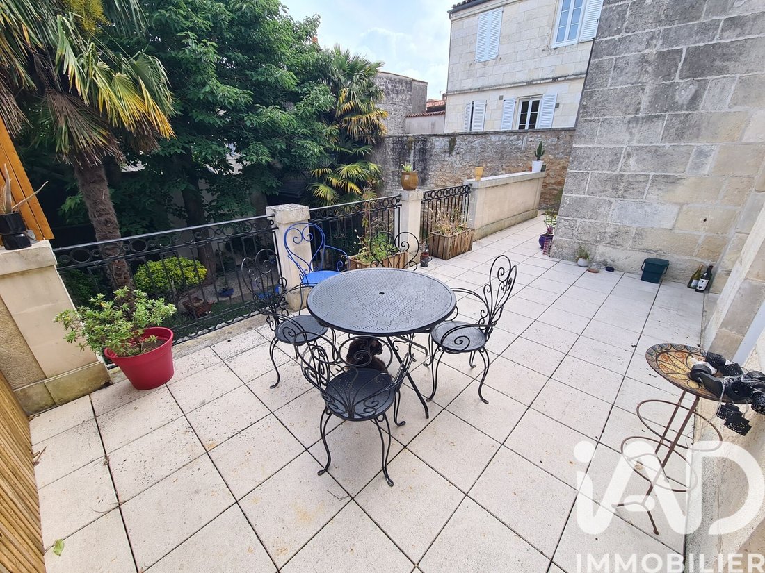 House in Centre Ville Nord, Rochefort, France 2 - 17483565