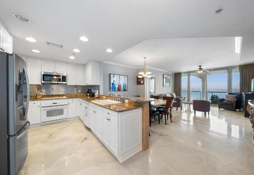 Condo in Gulf Breeze, Florida, United States 4 - 18163786