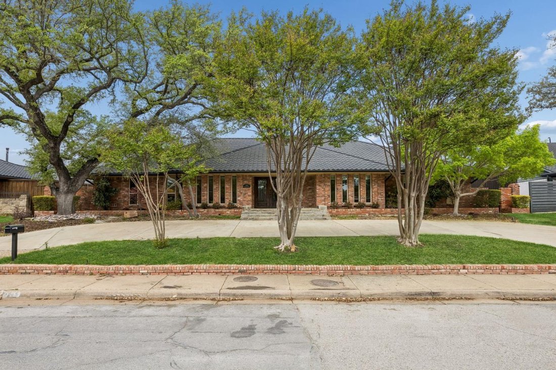 House in Dallas, Texas, United States 1 - 18197990