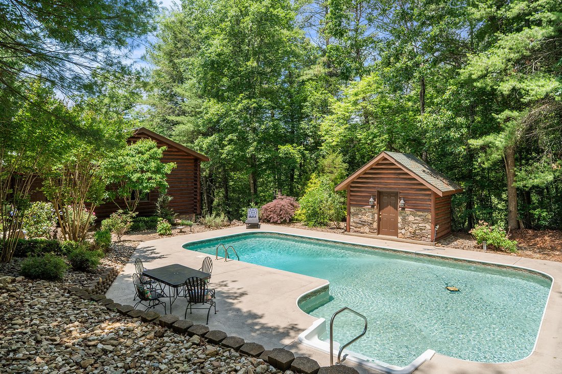 House in Blowing Rock, North Carolina, United States 2 - 18198025