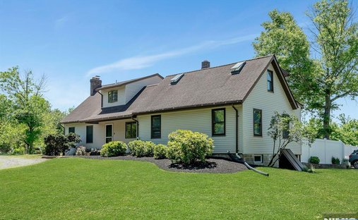 Hillsborough, New Jersey, United States 1