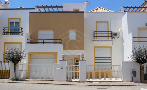 House in Tavira (Santa Maria e Santiago), Algarve, Portugal 1