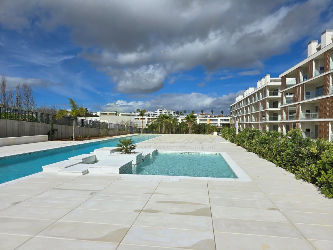 Apartment in Olhos de Agua, Algarve, Portugal 1 - 18198241